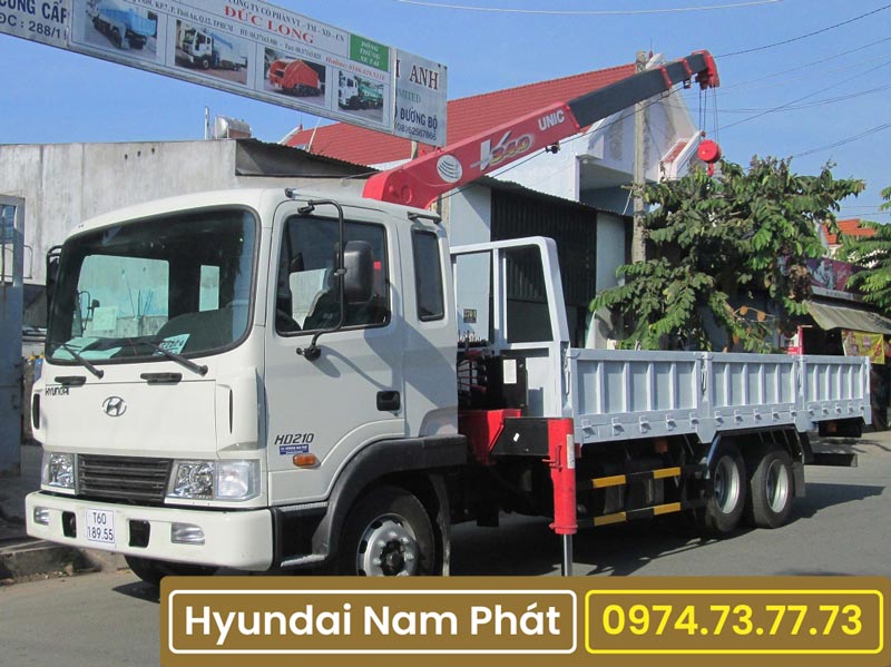 Xe Tải Hyundai HD210 Gắn Cẩu Unic 3 Tấn URV 340 Tải Trọng 12 Tấn